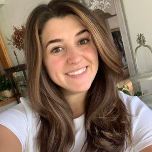 Meet your Posher, Catherine